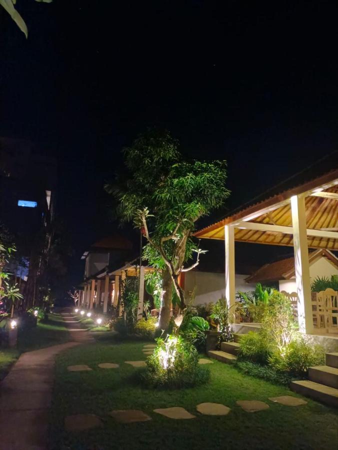Utama Villas Beach Front Candidasa Luaran gambar