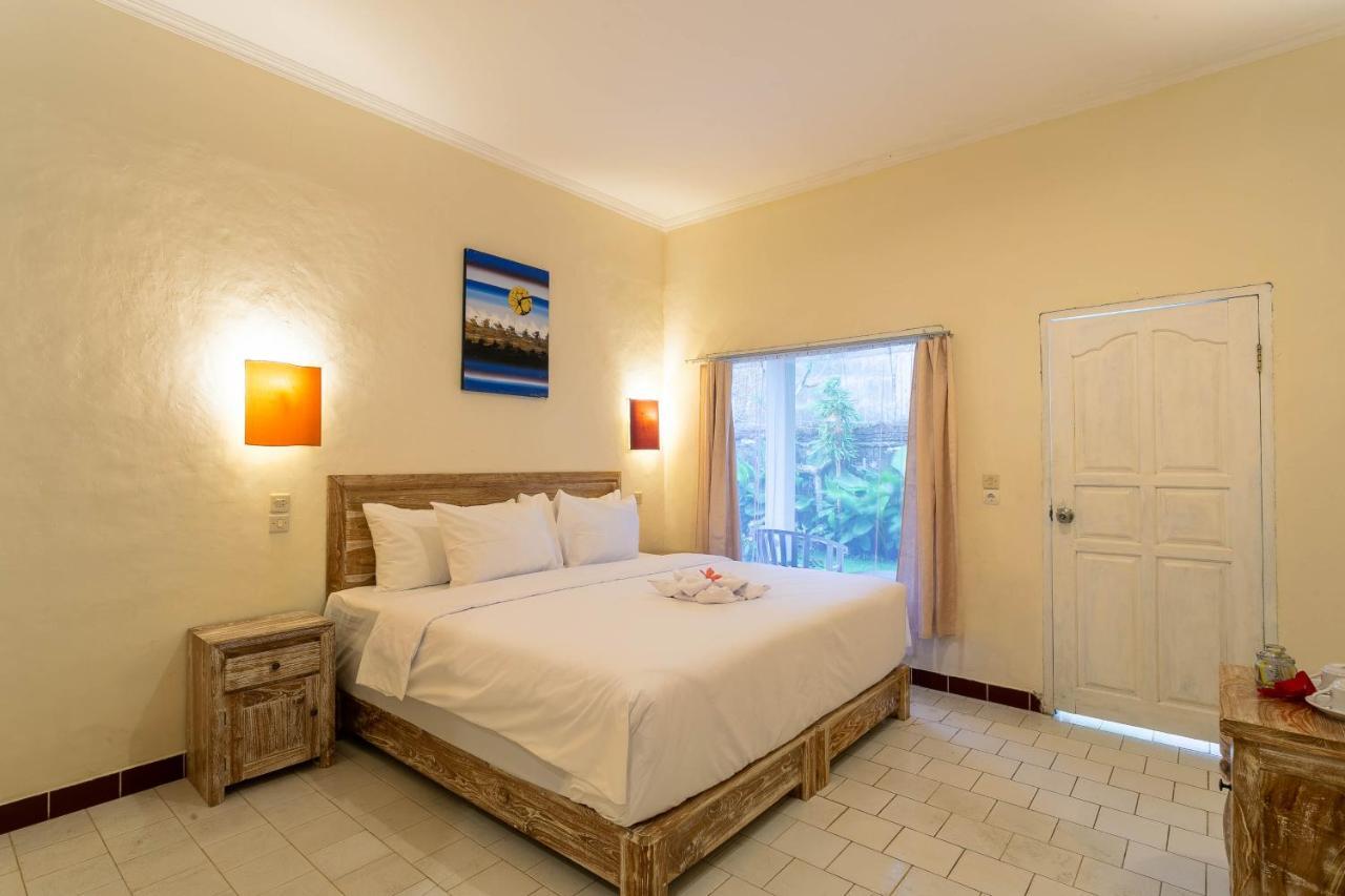 Utama Villas Beach Front Candidasa Luaran gambar