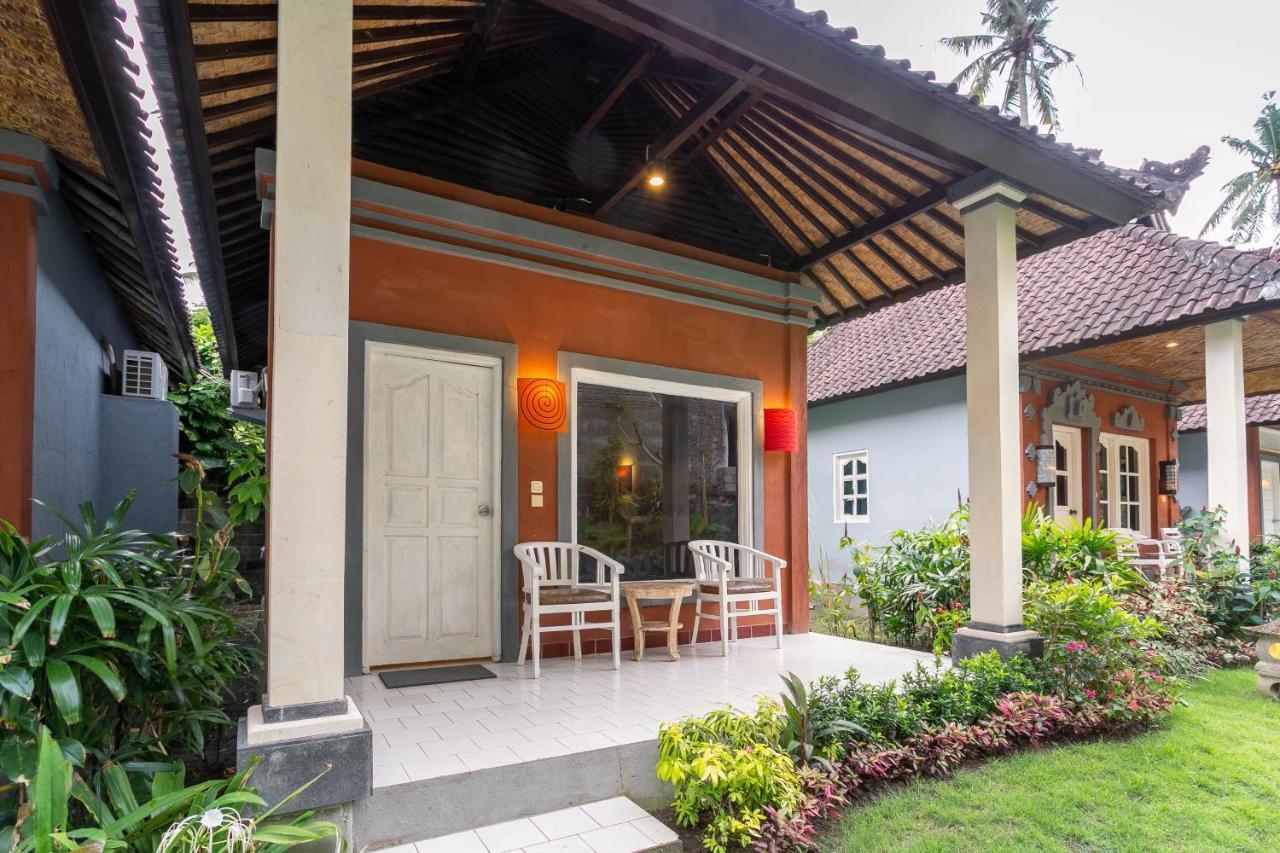 Utama Villas Beach Front Candidasa Luaran gambar